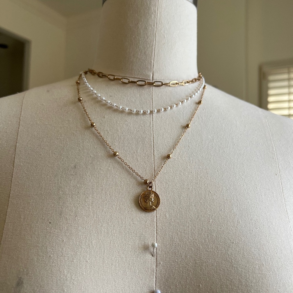 🔴Dainty Boho Minimalist Gold & Pearl Layered Necklace/ Y-Necklace